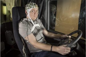 Scania monitora le onde cerebrali degli autisti