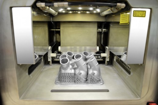 Mercedes Benz: realizza il primo ricambio in metallo per truck in stampa 3D