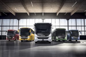 Scania presenta a Busworld il nuovo veicolo ibrido Scania Interlink LD